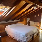 شقة Casa Maggiore Tavern, Living Room, Attic, Bathroom