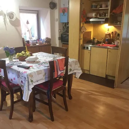 Casa Maggiore Tavern, Living Room, Attic, Bathroom Стреза