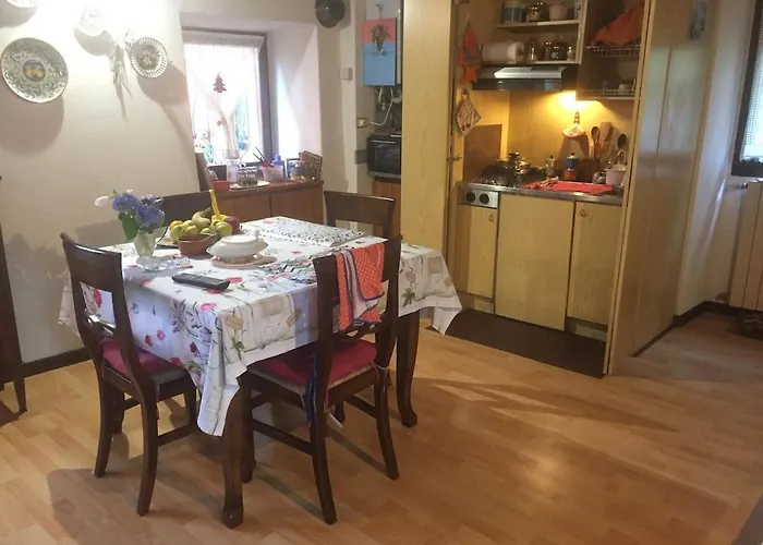 Casa Maggiore Tavern, Living Room, Attic, Bathroom סטרסה