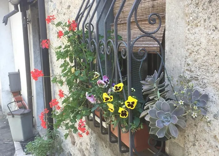 Casa Maggiore Tavern, Living Room, Attic, Bathroom